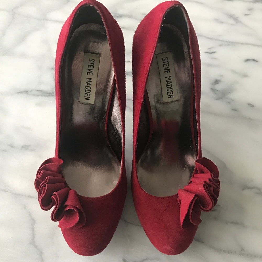 Steve Madden Ruffled Heels - Picture 2 of 6